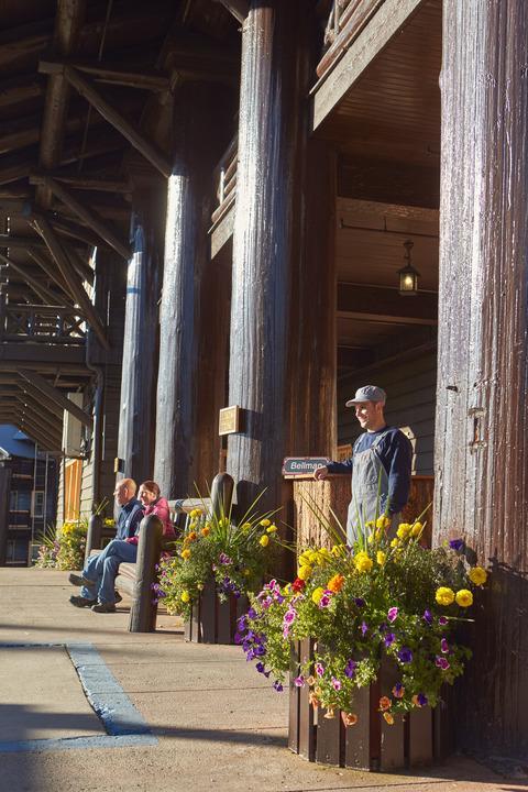 Glacier Park Lodge East Glacier Park Village Екстер'єр фото